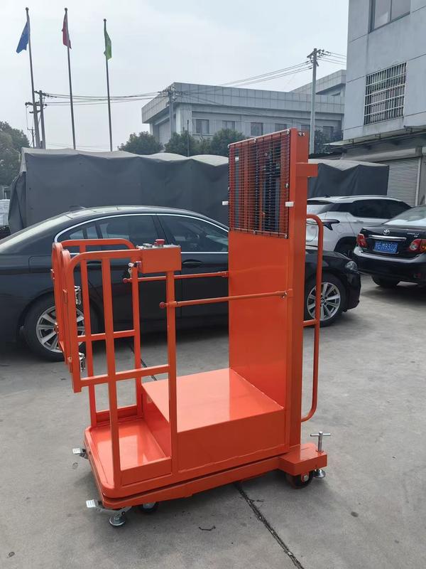 Factory Price Small Lifting Platform Electric Goods Picker Platform Lifts for Warehouse