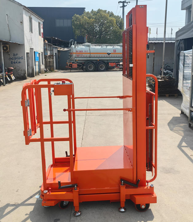 Stable Semi Electric Aerial Order Picker With Fork Platform For Safe Elevated Work